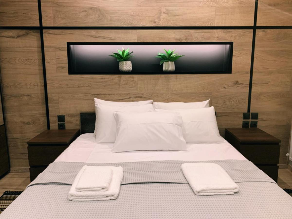 לריסה Luxury Townhouse Suite מראה חיצוני תמונה