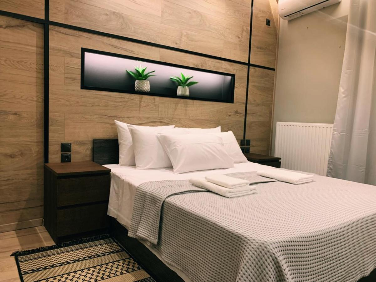 לריסה Luxury Townhouse Suite מראה חיצוני תמונה