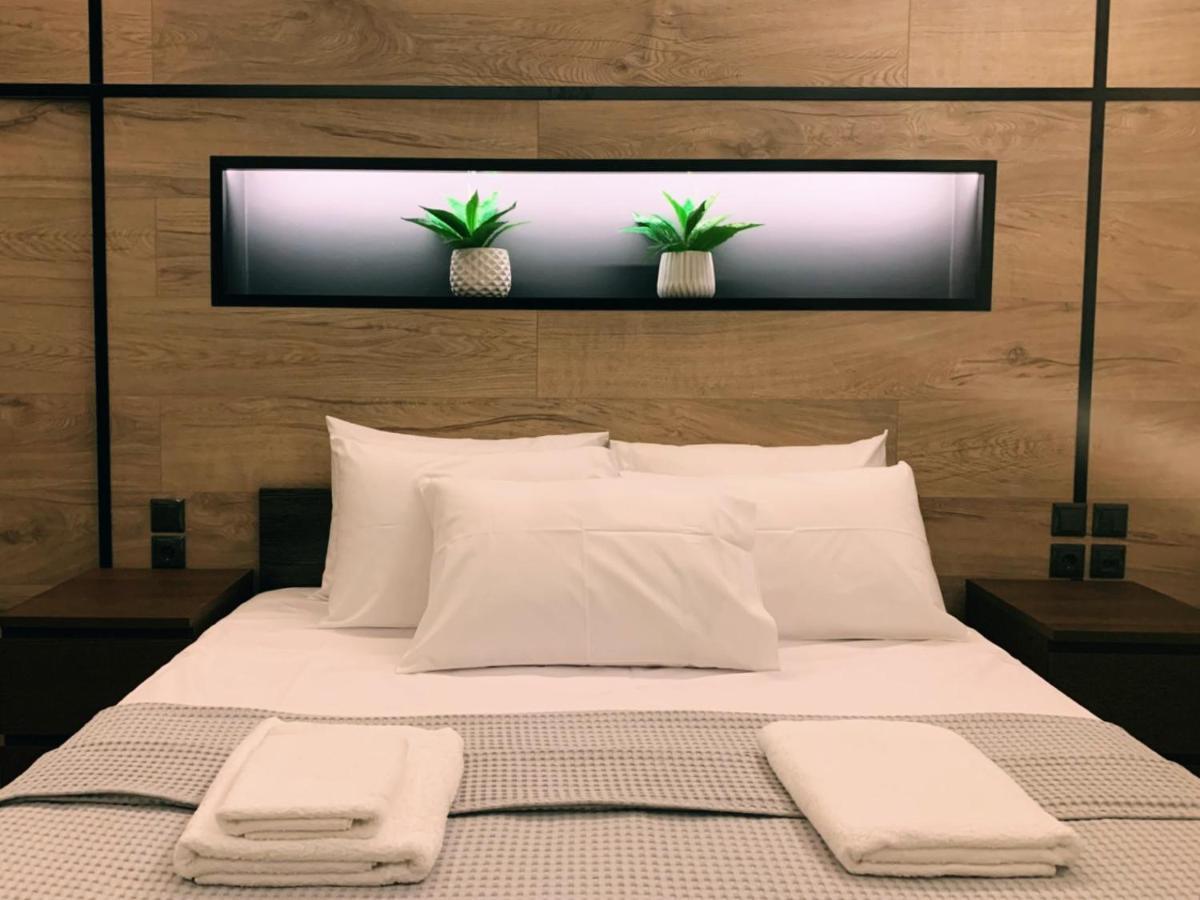 לריסה Luxury Townhouse Suite מראה חיצוני תמונה