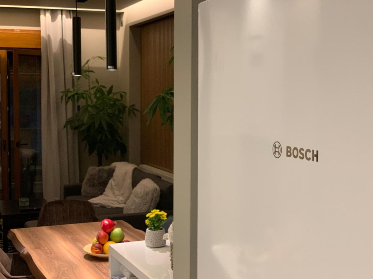 לריסה Luxury Townhouse Suite מראה חיצוני תמונה