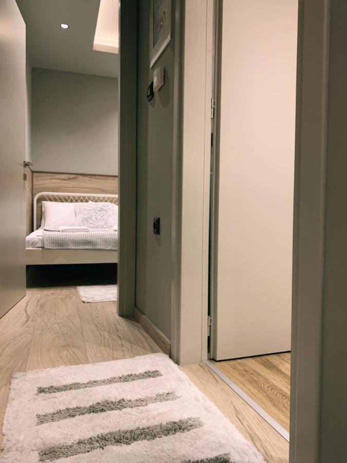 לריסה Luxury Townhouse Suite מראה חיצוני תמונה