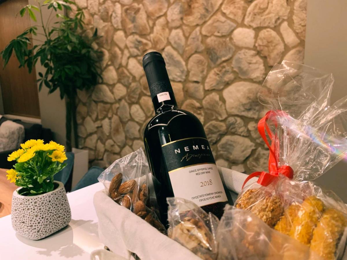 לריסה Luxury Townhouse Suite מראה חיצוני תמונה